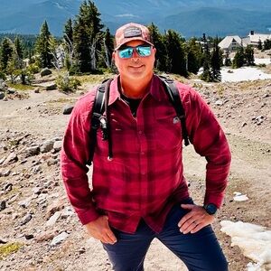 Meet your Posher, Brandon